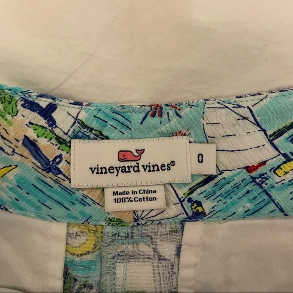 Vineyard Vines Shorts - Picture 2 of 4